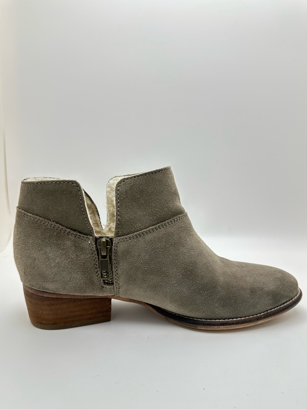 Seychelles Faux Fur Gray Ankle Suede Leather Boots Side Zip - Picture 7 of 12